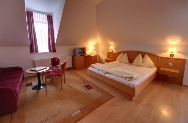 Postwirt Hotel Seeboden Ruang foto