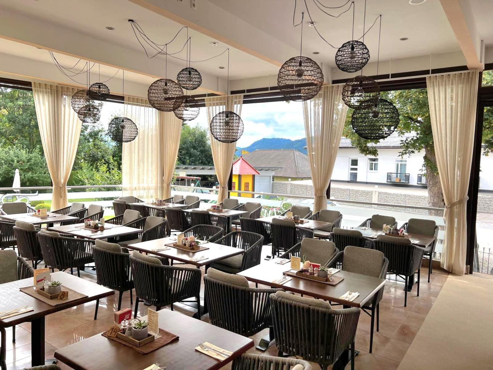 Postwirt Hotel Seeboden Bagian luar foto