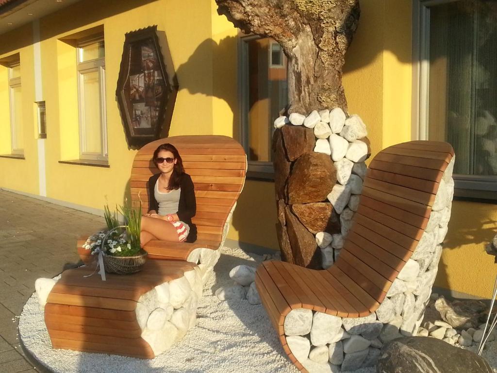 Postwirt Hotel Seeboden Bagian luar foto
