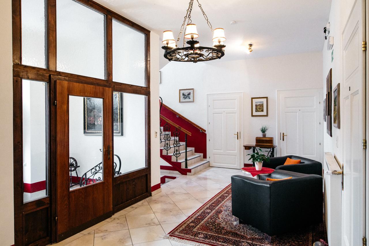 Postwirt Hotel Seeboden Bagian luar foto